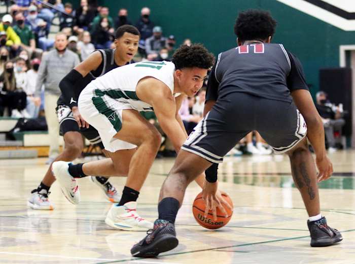 Tualatin.Tigard.boys-basketball.Dan-Brood.9